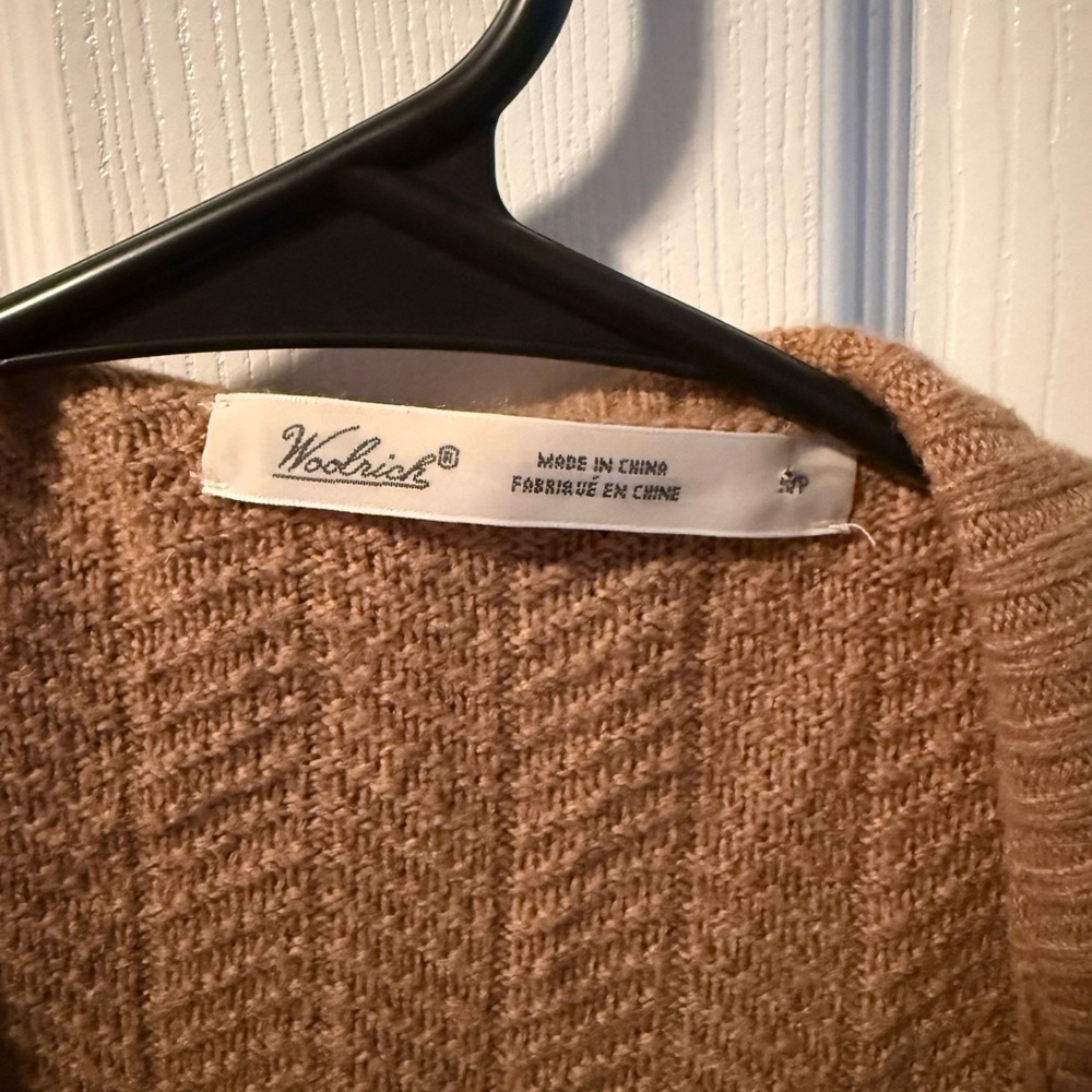 Women's Woolrich Tan Sweater Cardigan Size Small - Picture 2 of 3